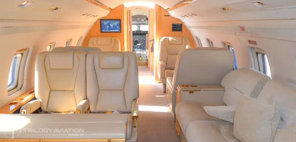 Challenger 601 Galley