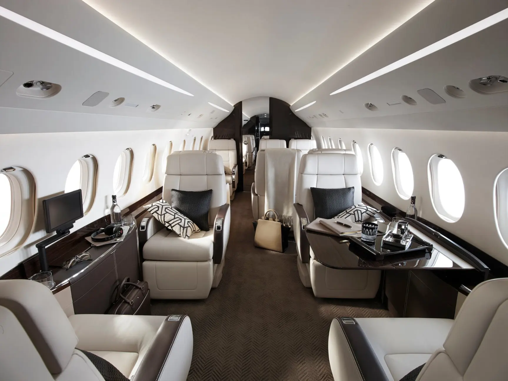 Falcon 2000EX EASy heavy jet charter, Dassault Falcon 2000EX EASy private aviation Fly Tango Jets