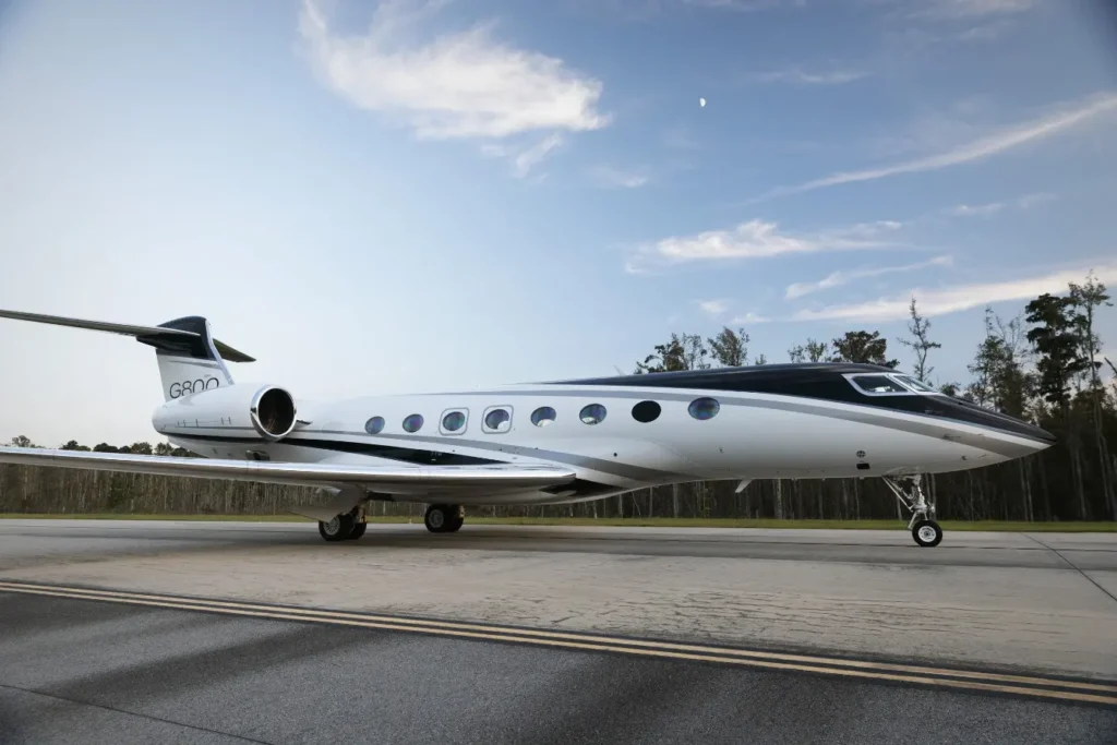 Gulfstream G800 ultra long range jet charter, private aviation Fly Tango Jets