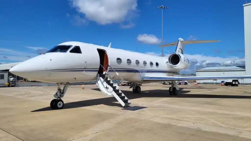 G450 heavy jet charter, Gulfstream G450 private aviation Fly Tango Jets