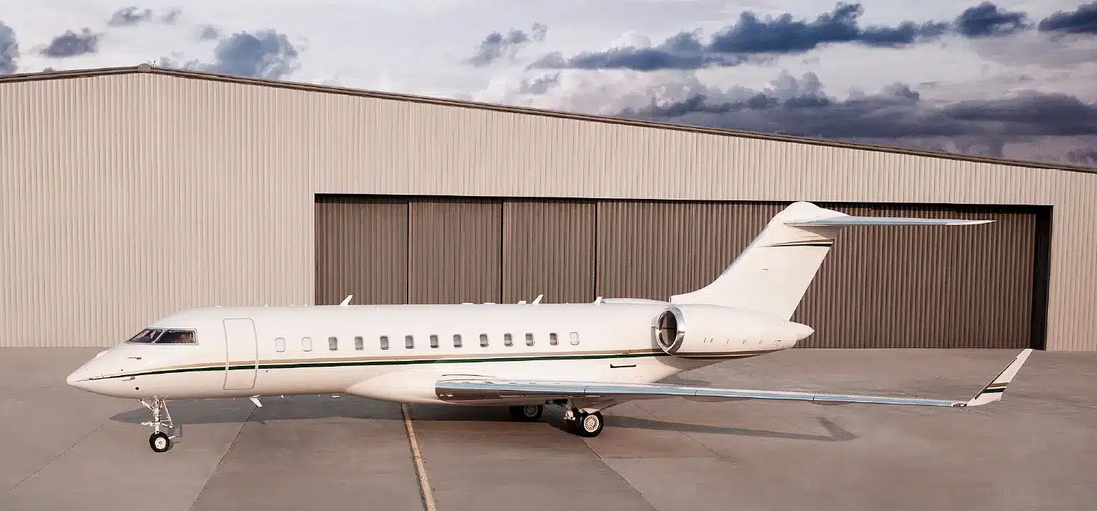Bombardier Global Express ultra long range jet charter, private aviation Fly Tango Jets
